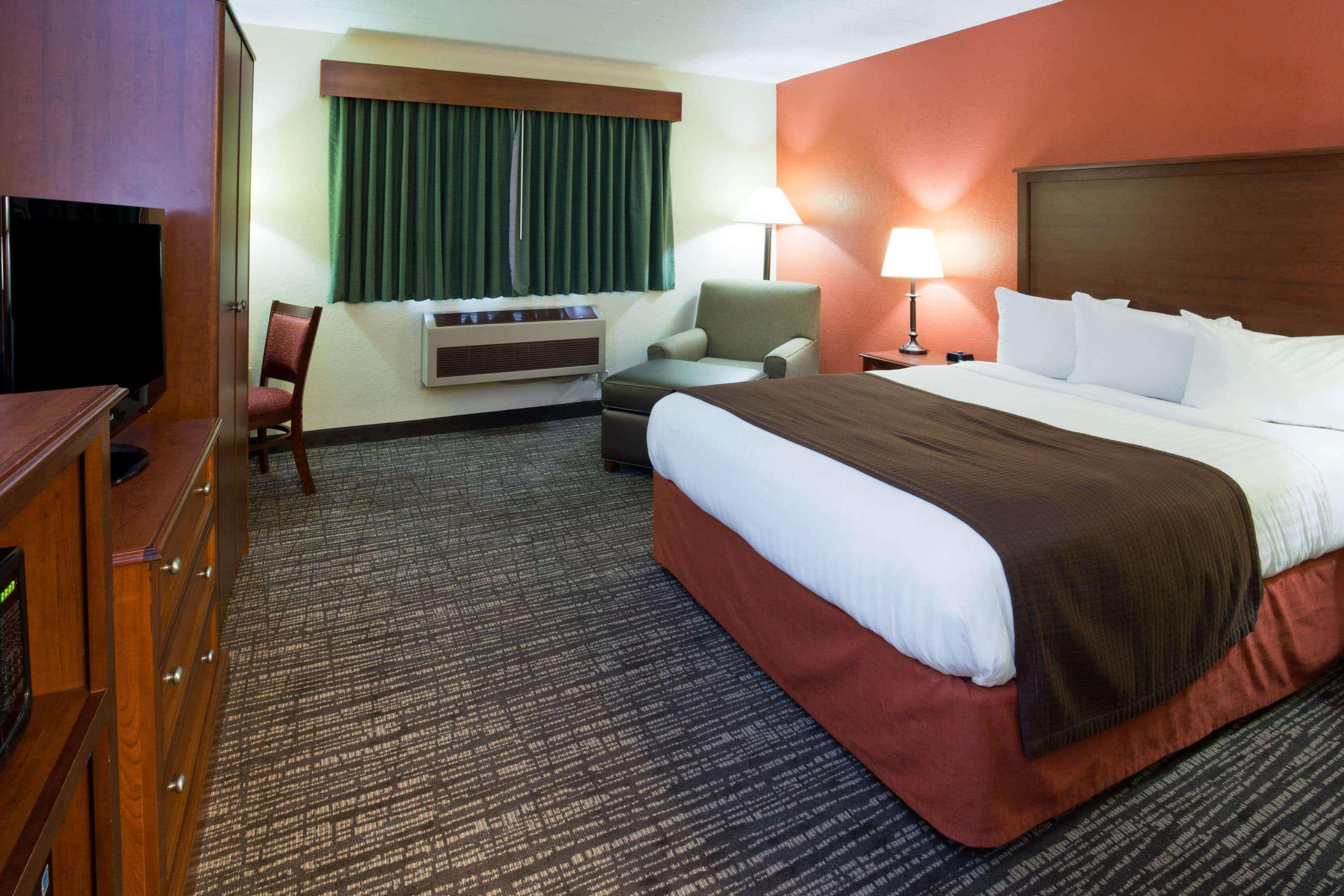 Americinn By Wyndham Alexandria Bagian luar foto