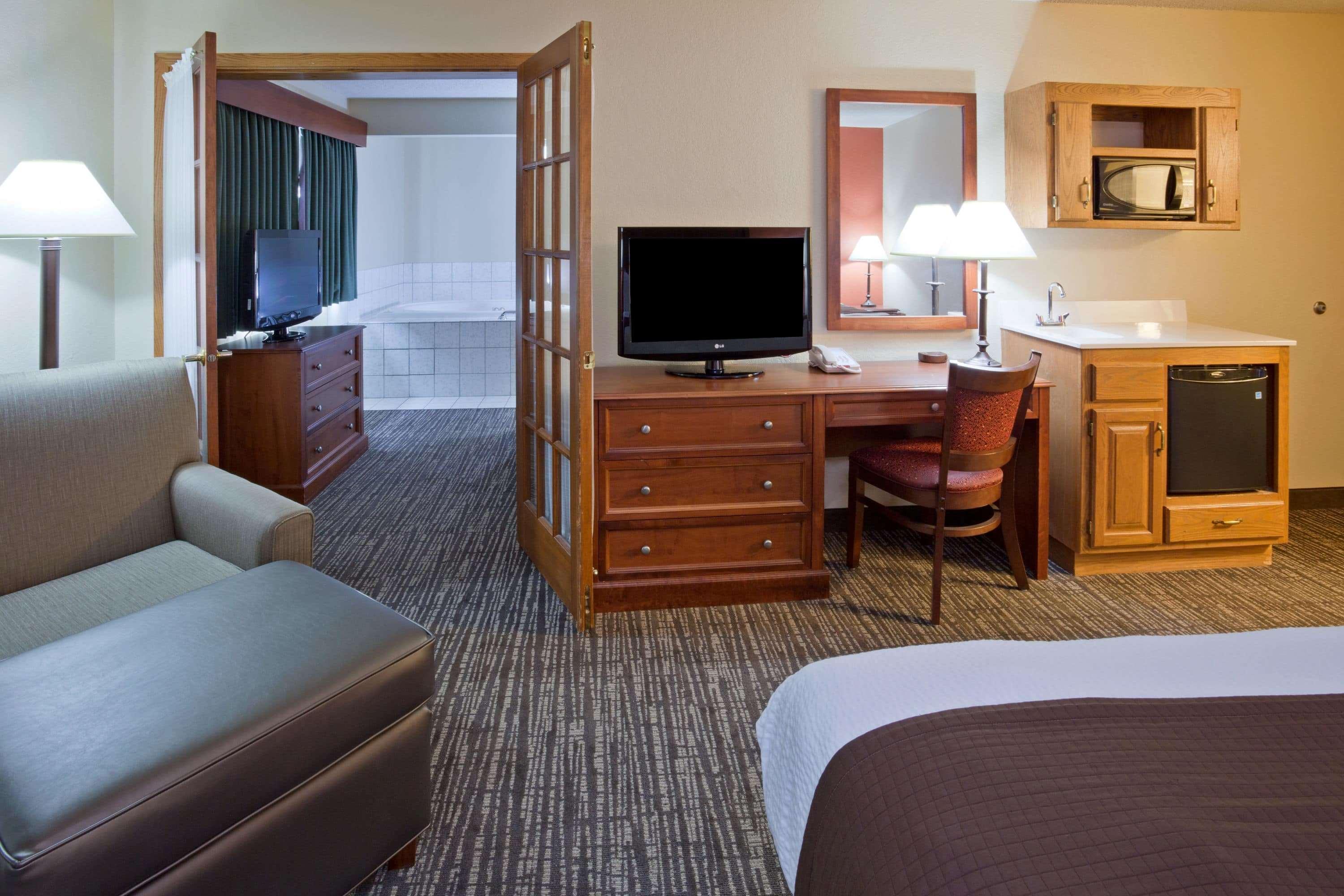 Americinn By Wyndham Alexandria Bagian luar foto