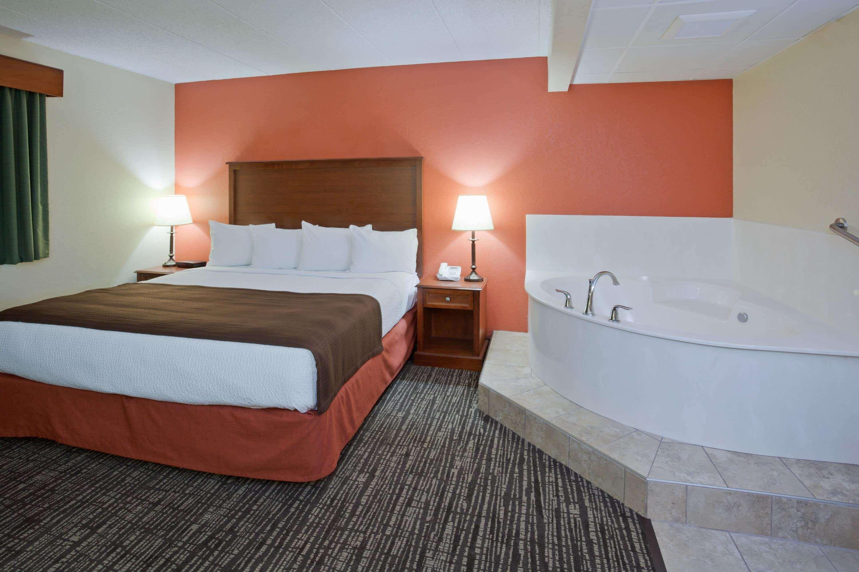 Americinn By Wyndham Alexandria Bagian luar foto